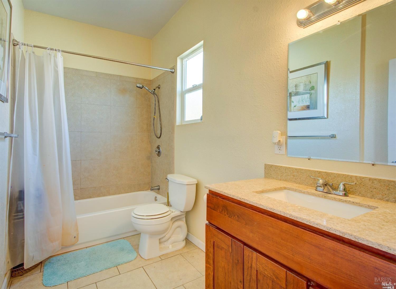 902-904 Maine Street Vallejo CA 94590
