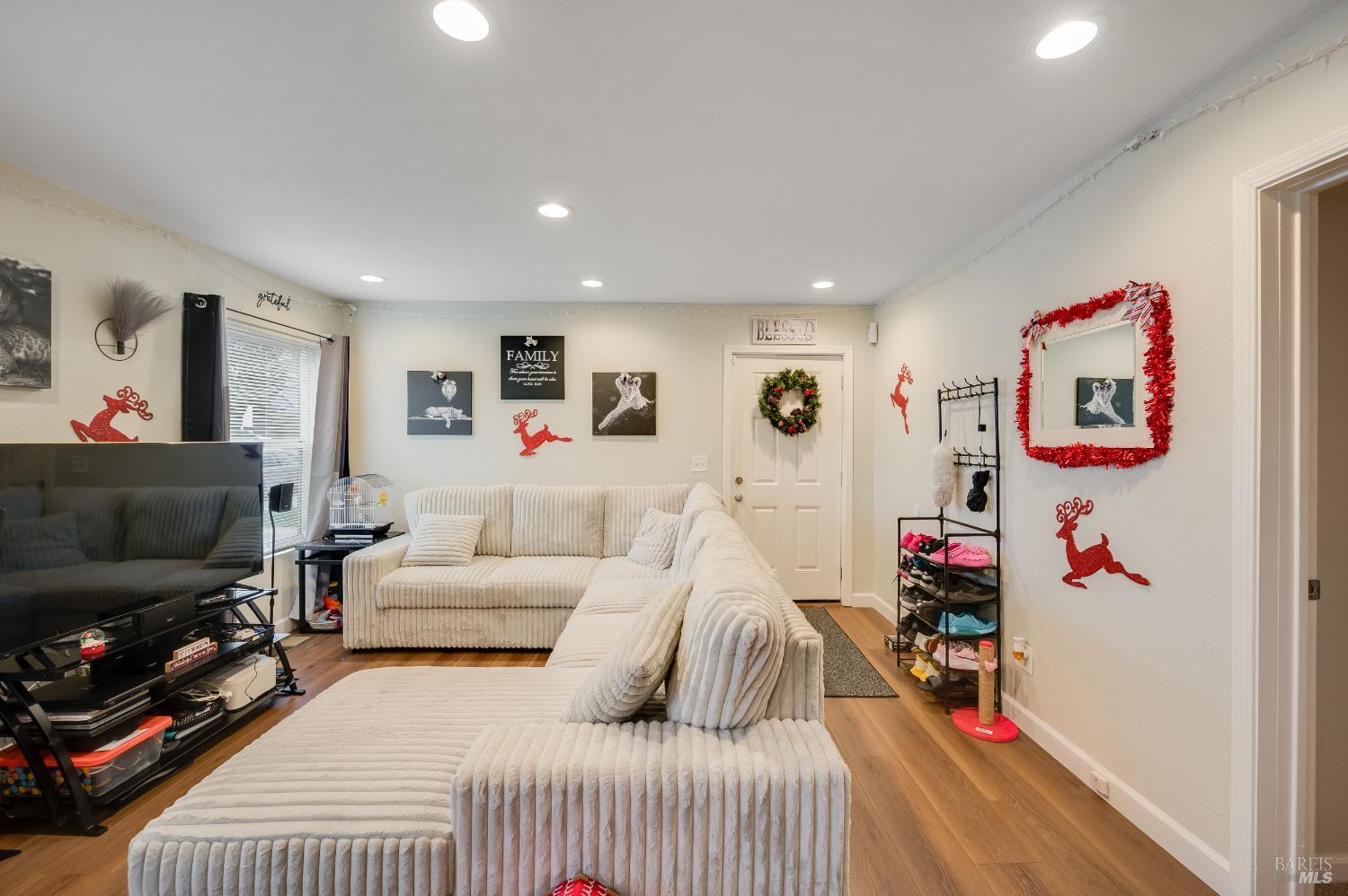902-904 Maine Street Vallejo CA 94590