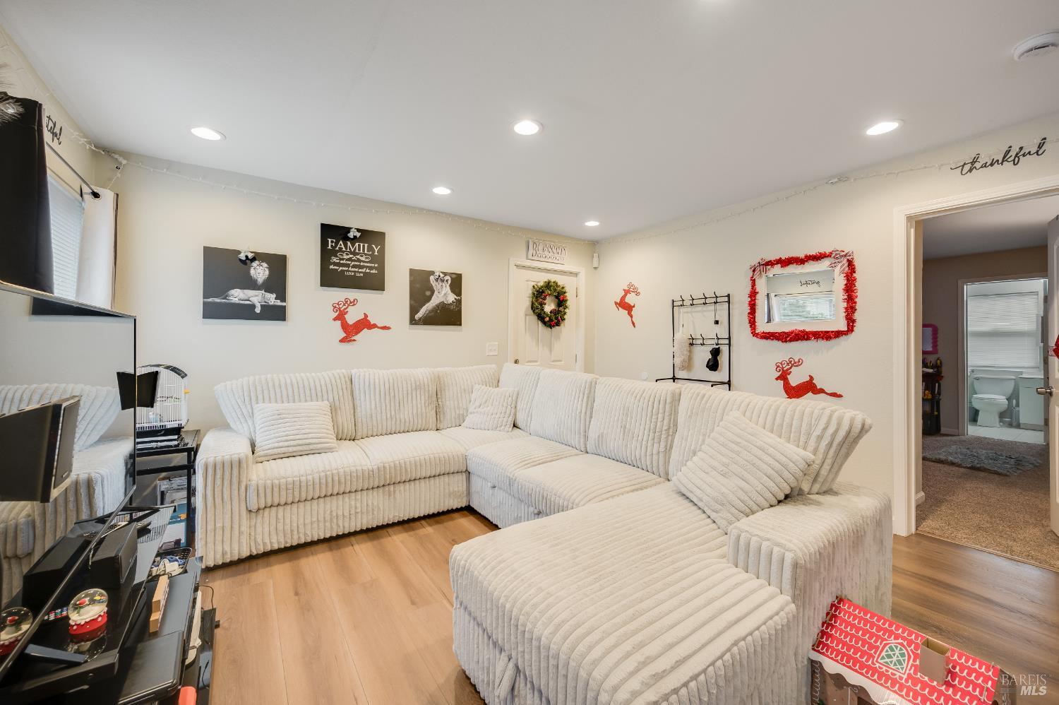 902-904 Maine Street Vallejo CA 94590