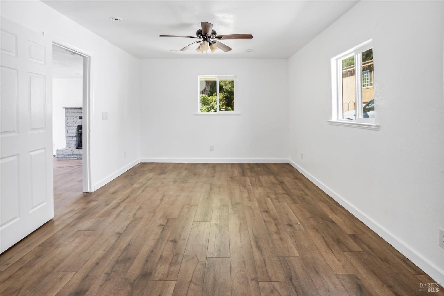 31211 NE Highway 128 Highway Cloverdale CA 95425