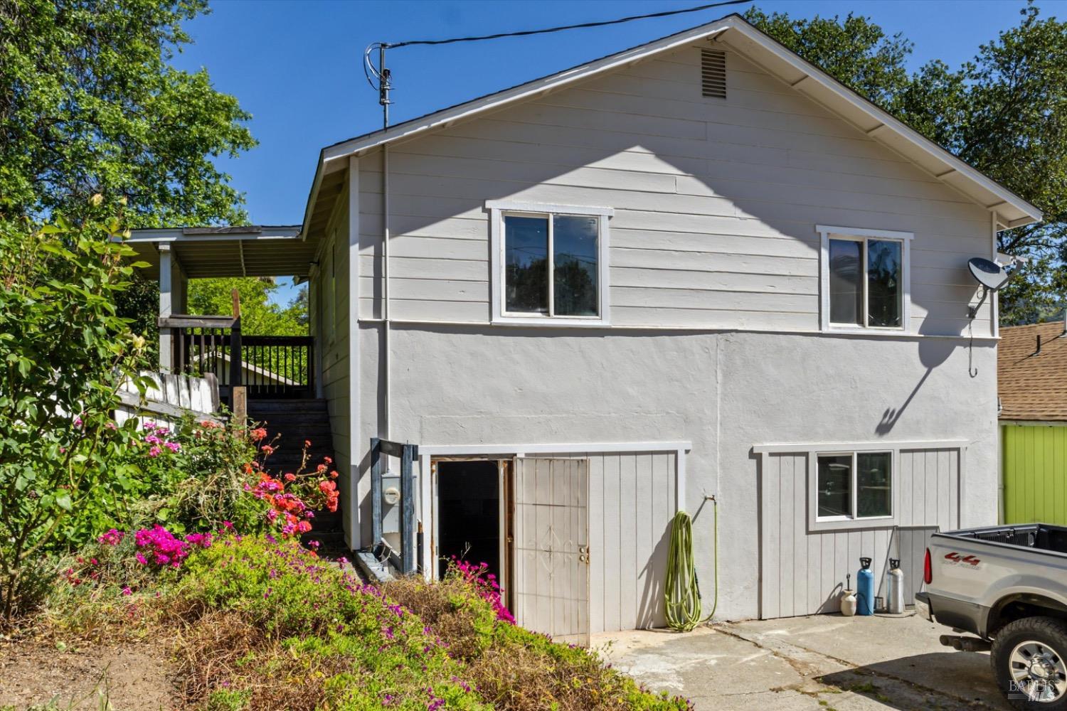 31211 NE Highway 128 Highway Cloverdale CA 95425