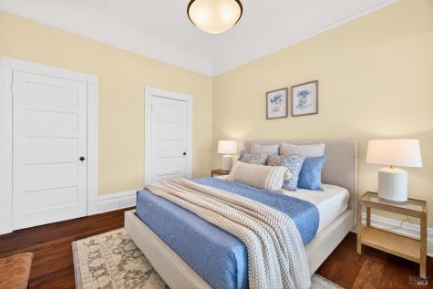 531-531 1/2 E Washington Street Petaluma CA 94952