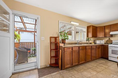 375 Florence Avenue Sebastopol CA 95472