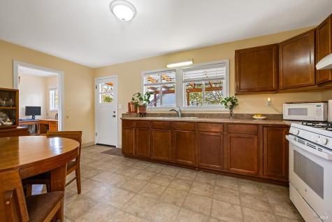 375 Florence Avenue Sebastopol CA 95472