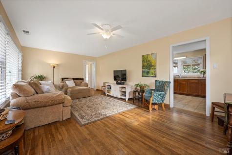 375 Florence Avenue Sebastopol CA 95472