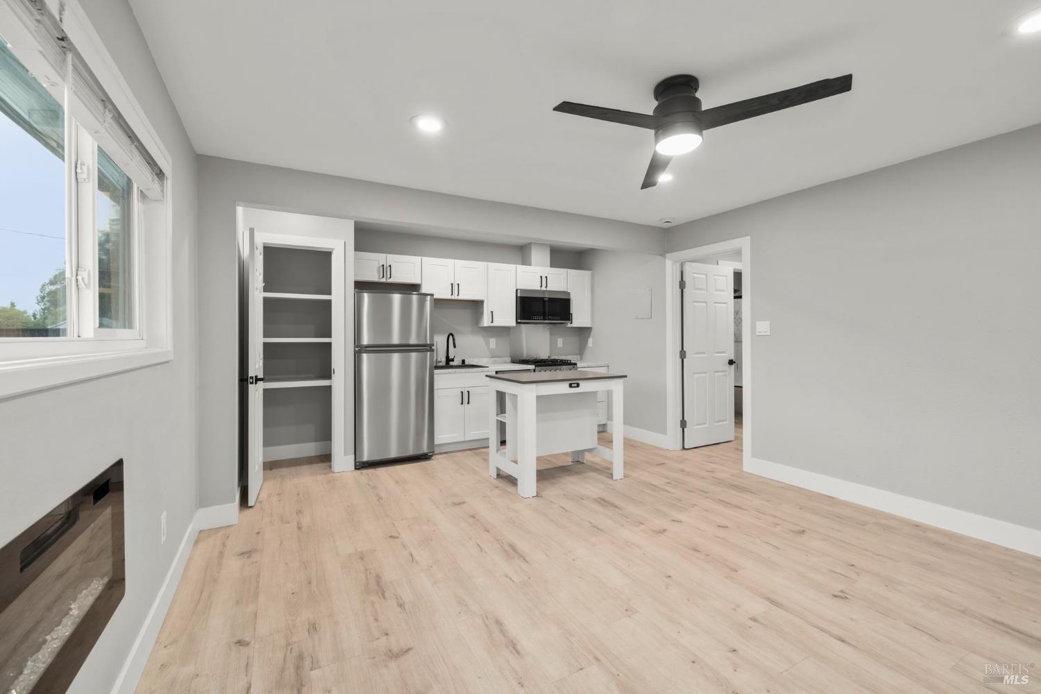 473-477 Orchard Lane Penngrove CA 94951