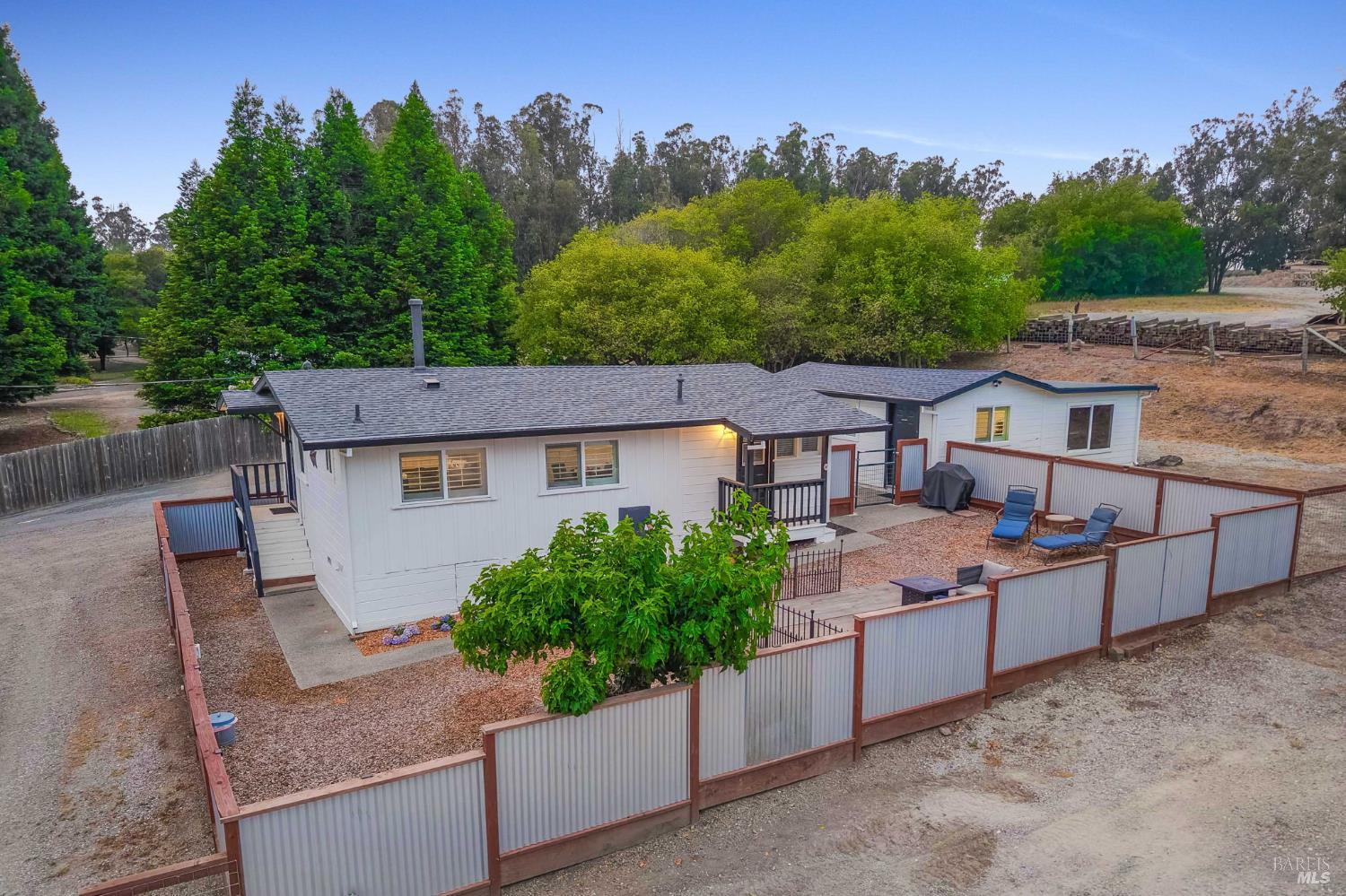 473-477 Orchard Lane Penngrove CA 94951