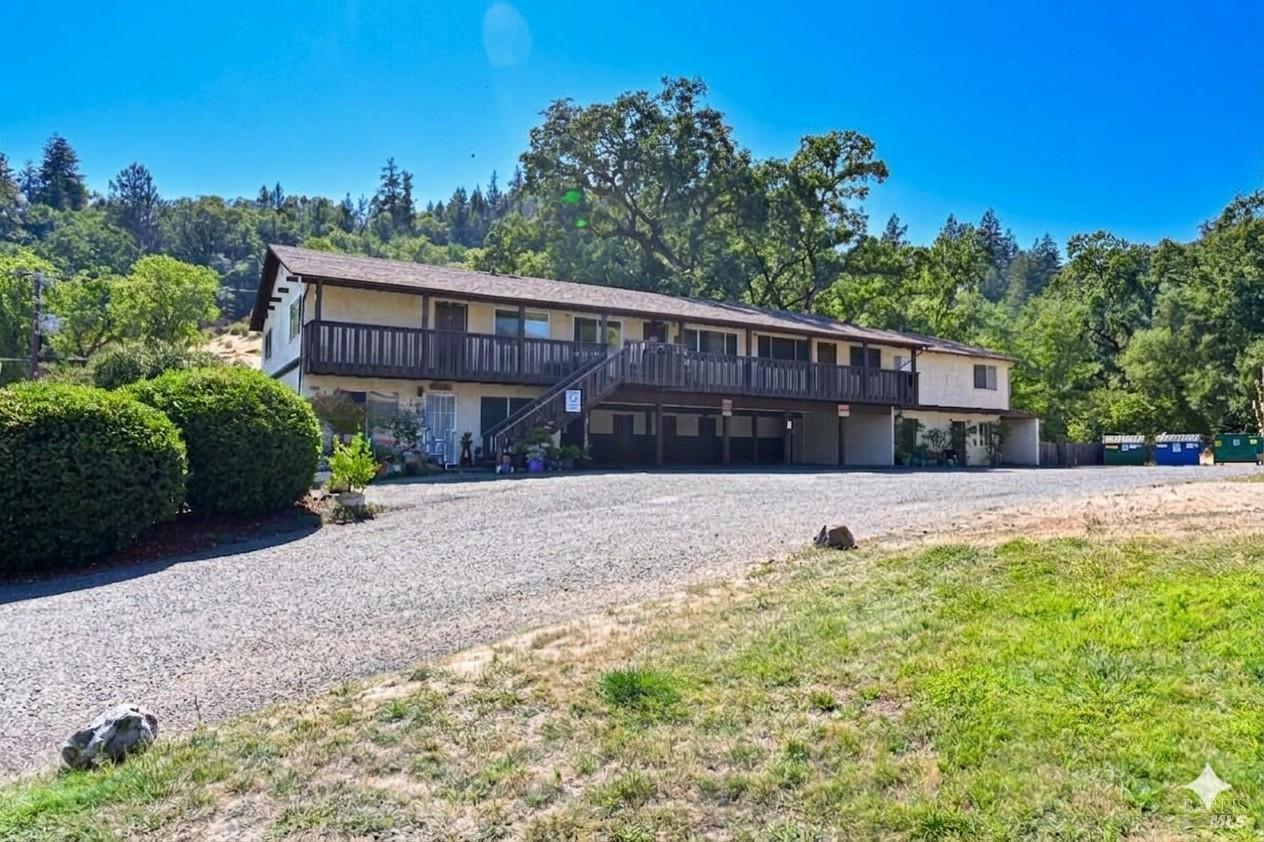 2100 S Dora Street Ukiah CA 95482