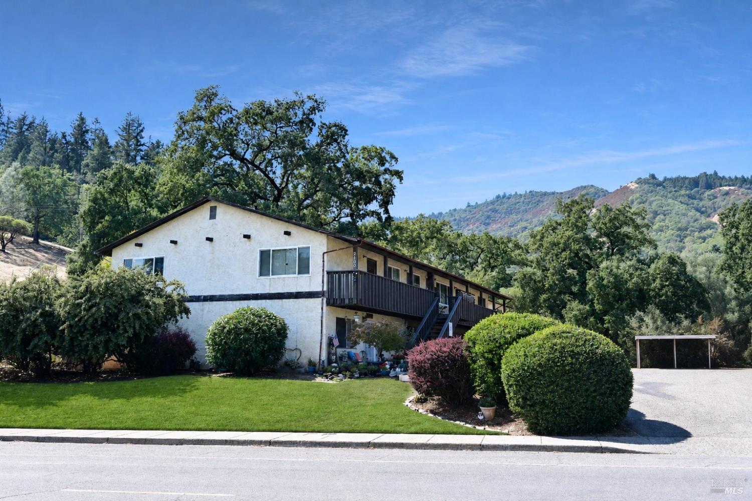 2100 S Dora Street Ukiah CA 95482
