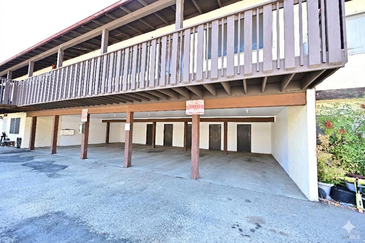 2100 S Dora Street Ukiah CA 95482