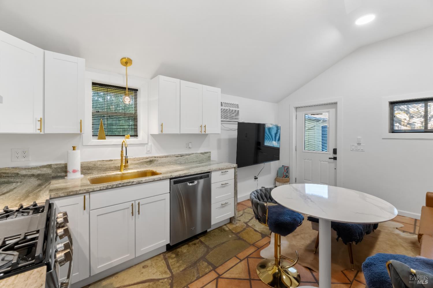 1435 2nd Street Calistoga CA 94515