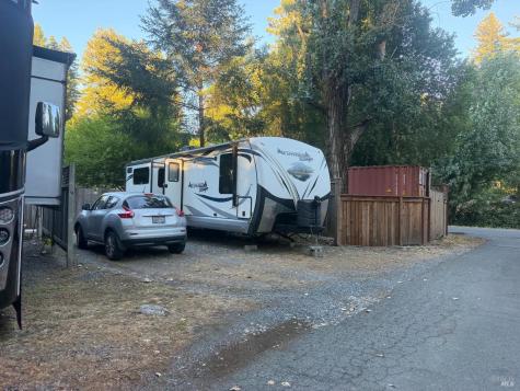 16124 Drake Road Guerneville CA 95446