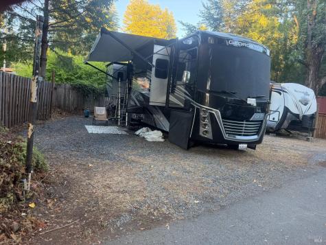 16124 Drake Road Guerneville CA 95446