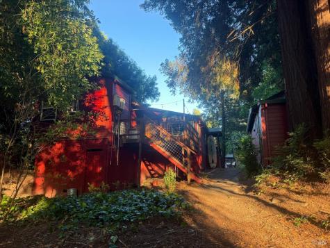 16124 Drake Road Guerneville CA 95446