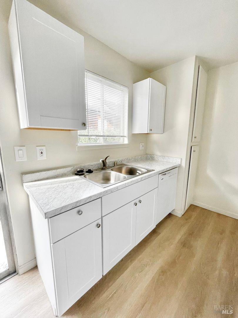 1112 Orchard Street Santa Rosa CA 95404