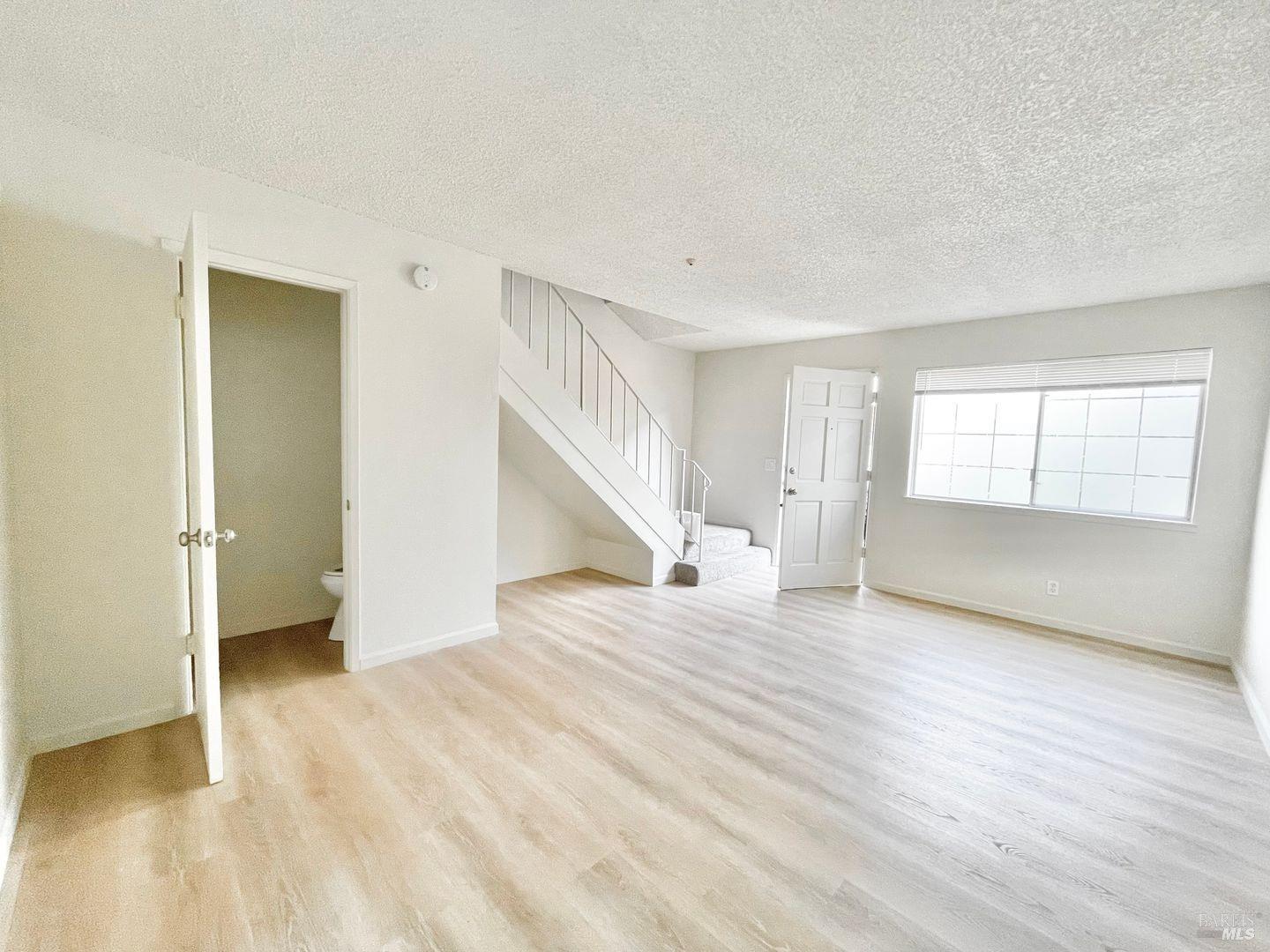 1112 Orchard Street Santa Rosa CA 95404