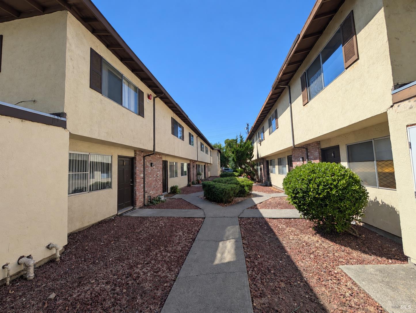 1112 Orchard Street Santa Rosa CA 95404