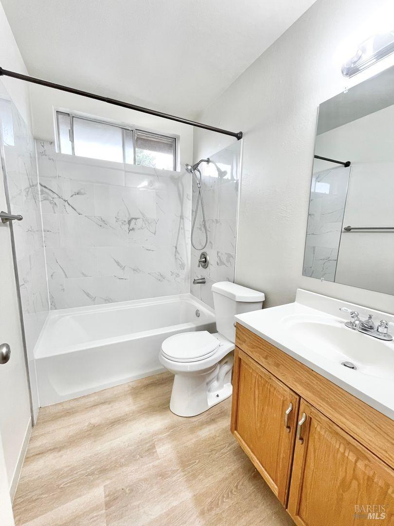 1112 Orchard Street Santa Rosa CA 95404