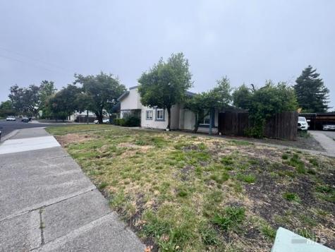 1368 Southwest Boulevard Rohnert Park CA 94928