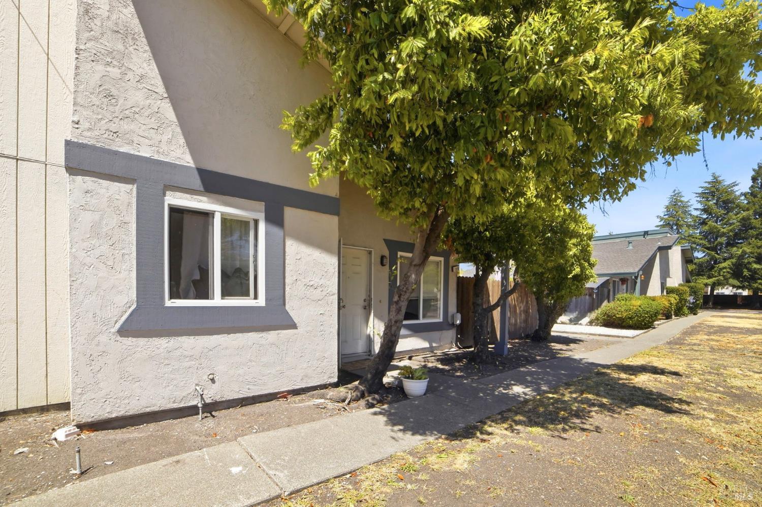 1368 Southwest Boulevard Rohnert Park CA 94928
