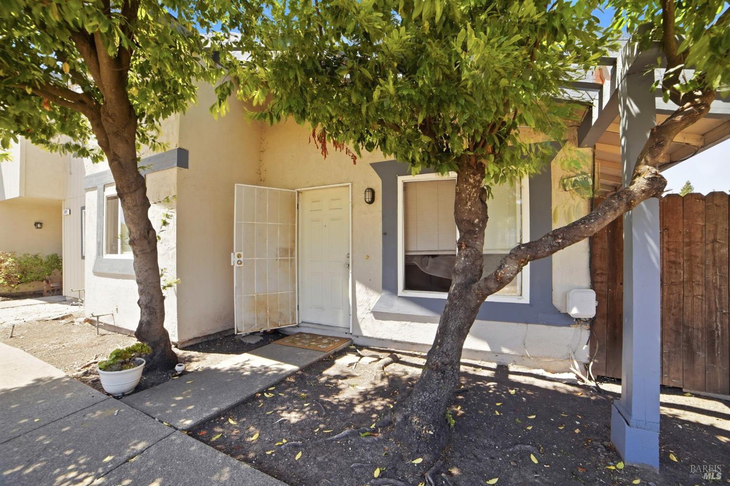 1368 Southwest Boulevard Rohnert Park CA 94928
