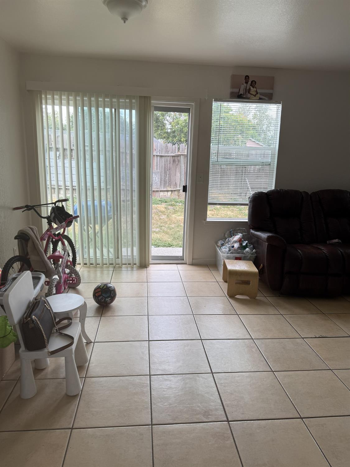 9231-9235 Darby Court Stockton CA 95209
