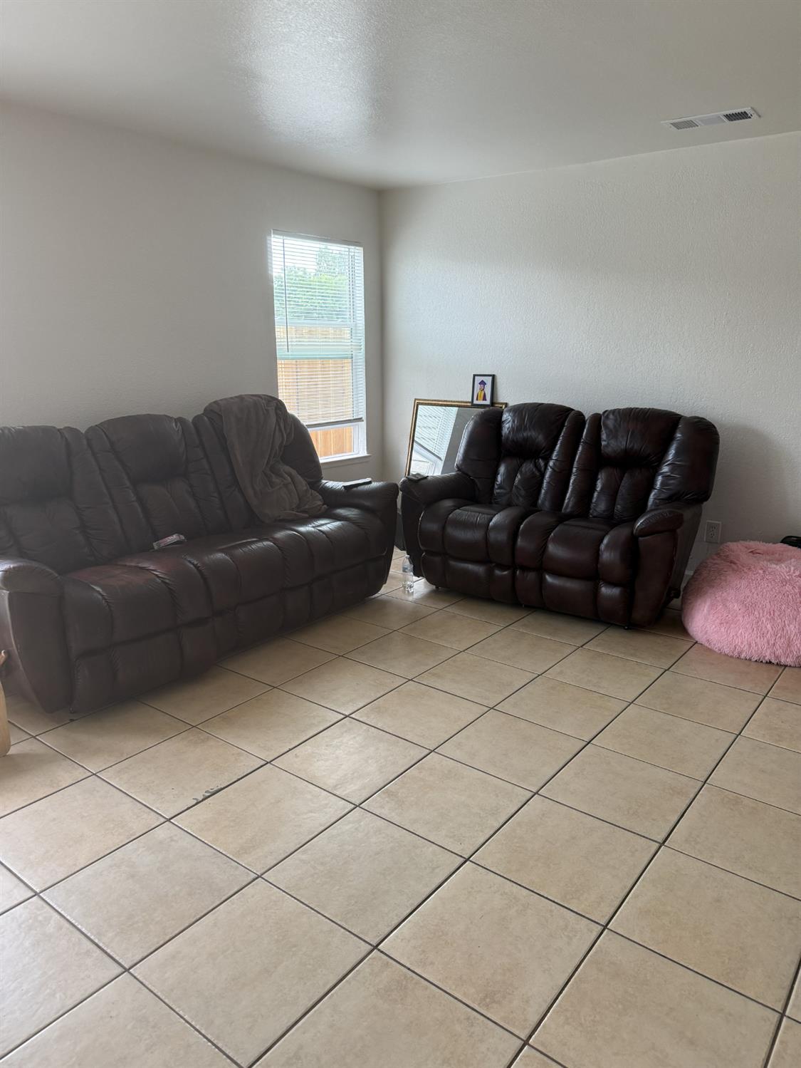 9231-9235 Darby Court Stockton CA 95209