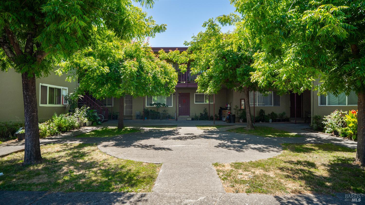 980 Sunset Avenue Santa Rosa CA 95407