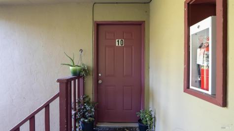 980 Sunset Avenue Santa Rosa CA 95407