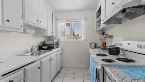 980 Sunset Avenue Santa Rosa CA 95407