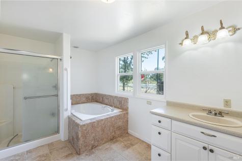 411 Walten Way Windsor CA 95492