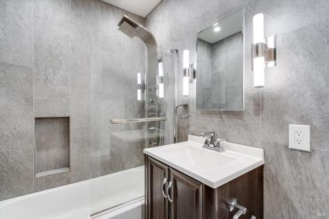 985 Gumview Road Windsor CA 95492