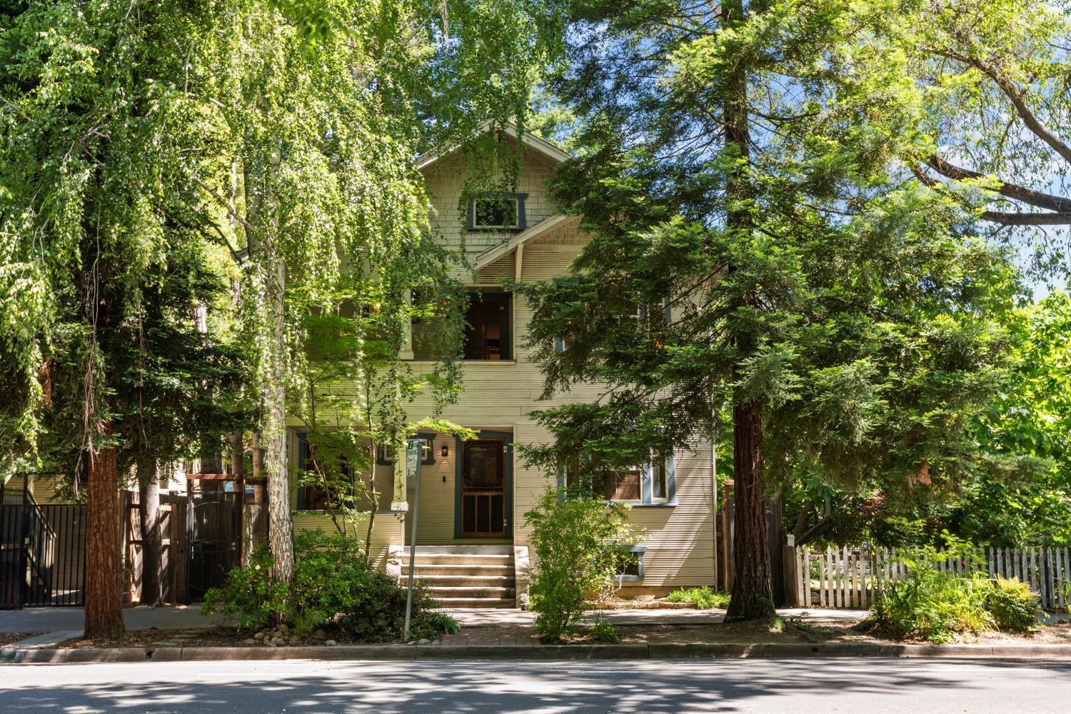 605-607 T Street Sacramento CA 95811
