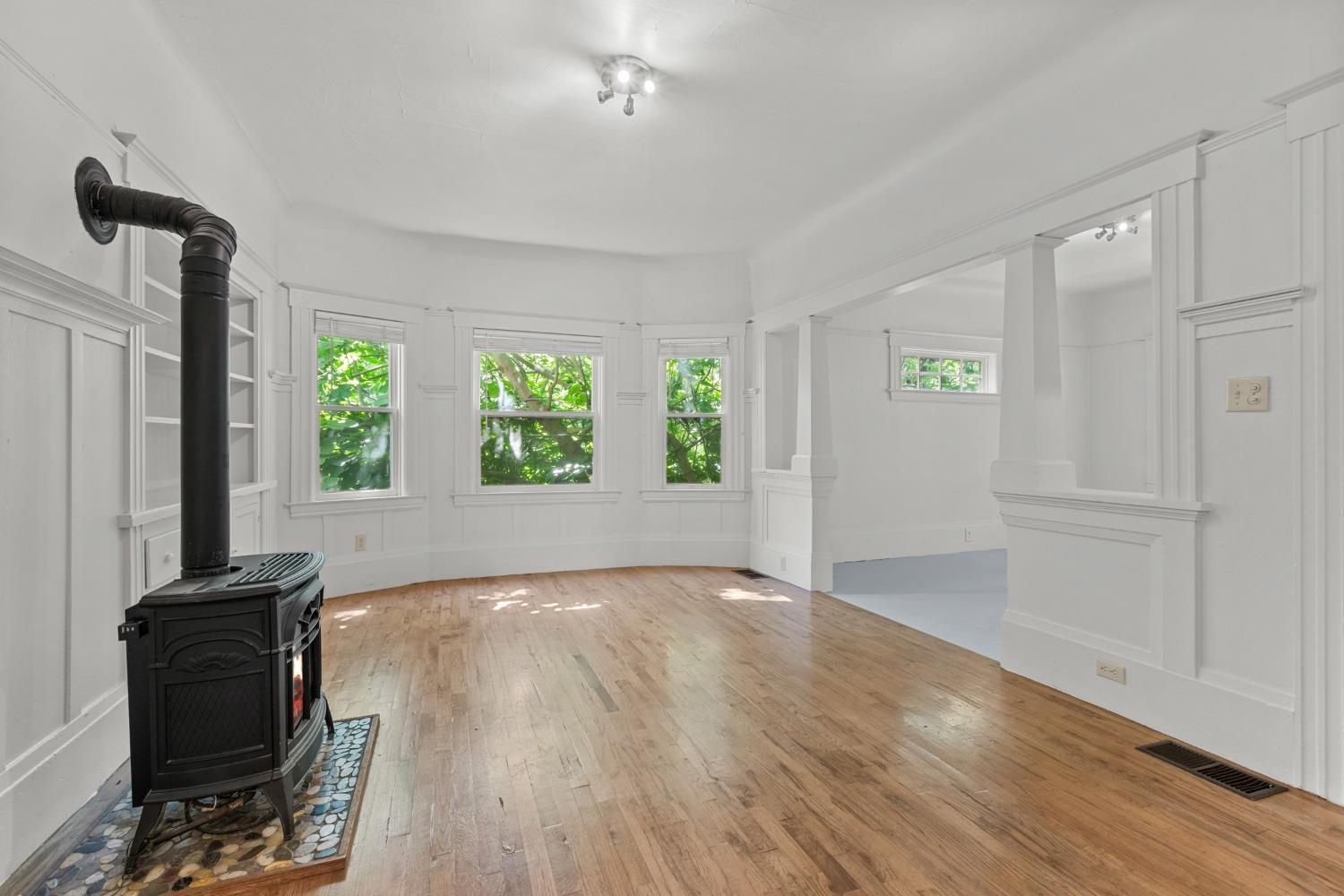 605-607 T Street Sacramento CA 95811