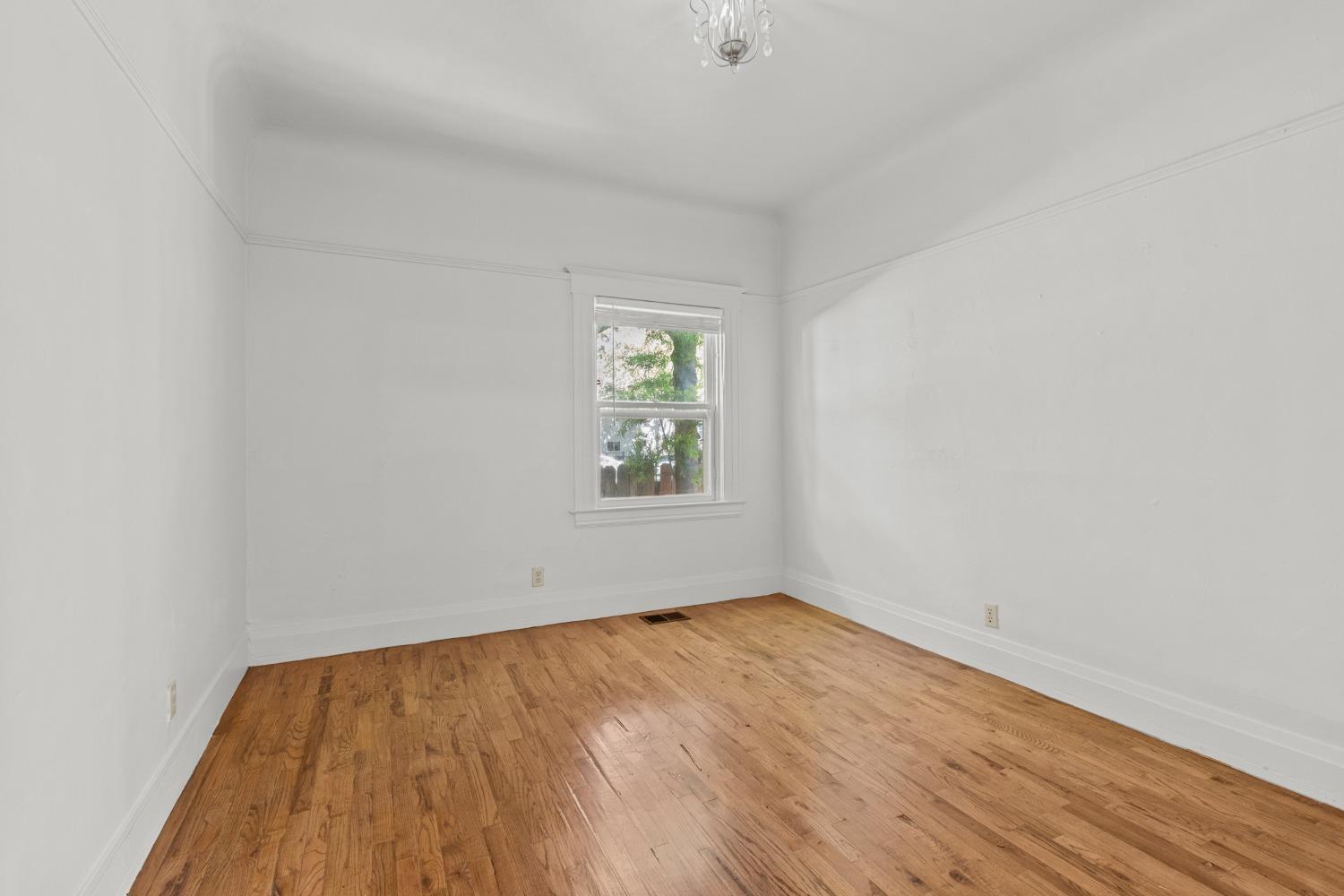605-607 T Street Sacramento CA 95811