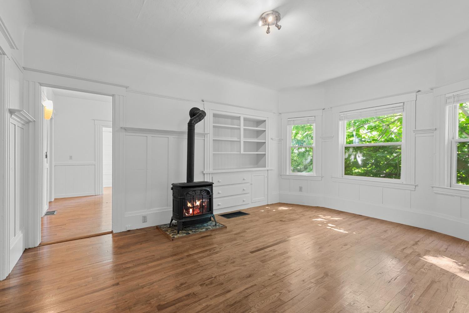 605-607 T Street Sacramento CA 95811