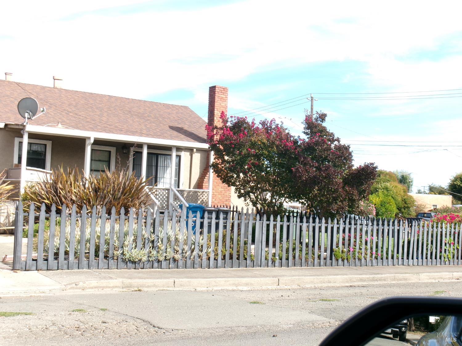 500 Calaveras Street Vallejo CA 94590