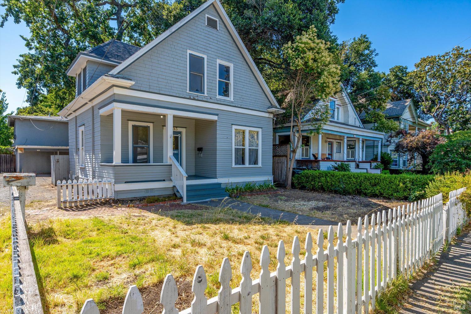 743 Beaver Street Santa Rosa CA 95404