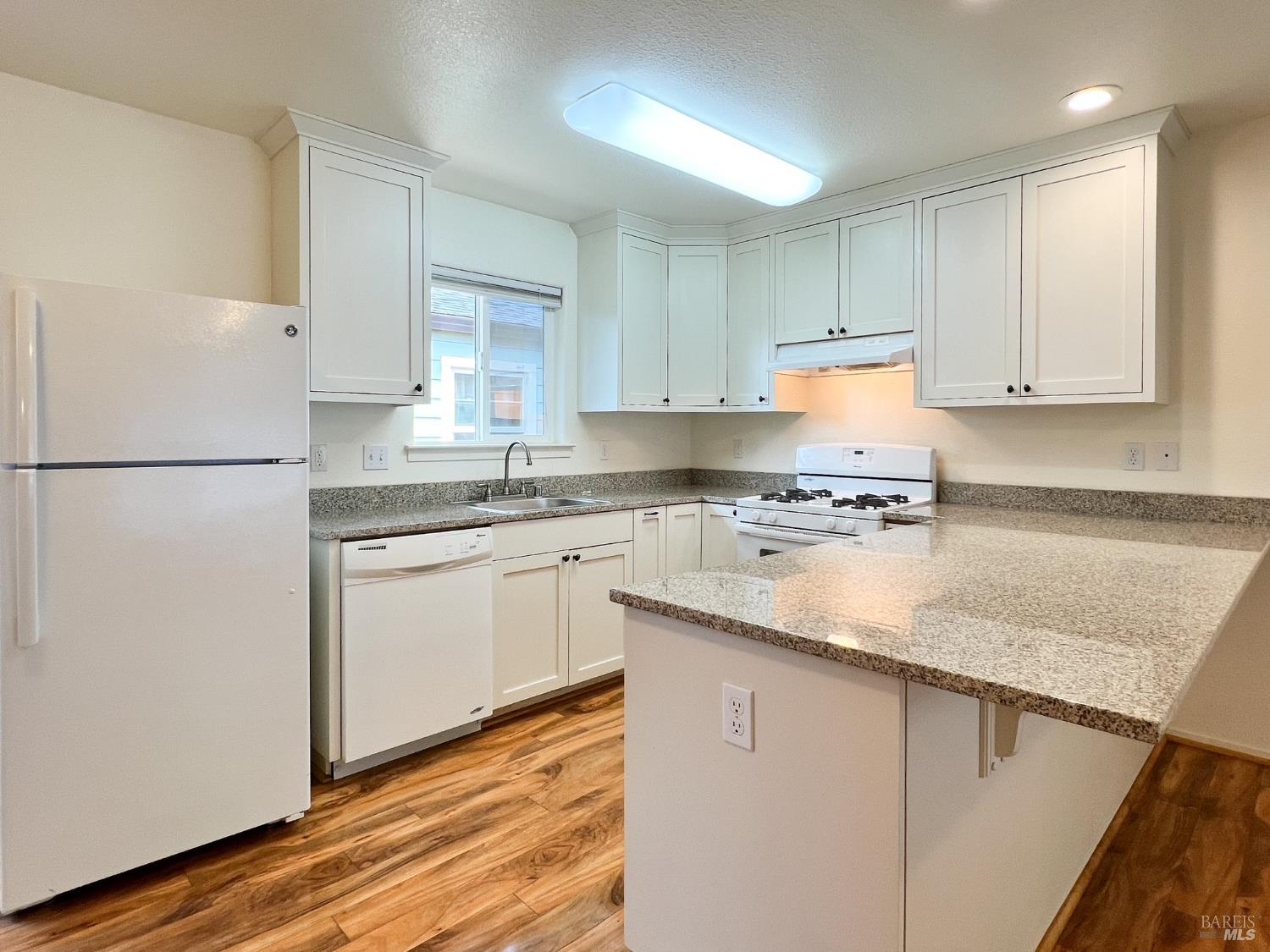 469-471 Newton Way Angwin CA 95408