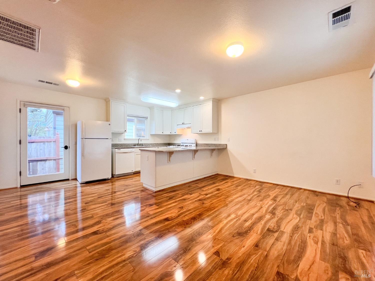 469-471 Newton Way Angwin CA 95408