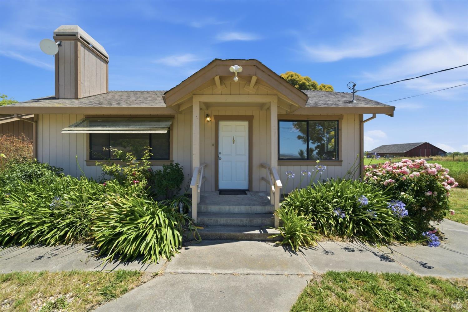 4016-4018 Walker Avenue Santa Rosa CA 95407