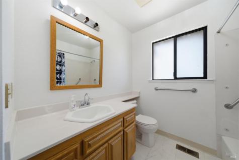 4016-4018 Walker Avenue Santa Rosa CA 95407