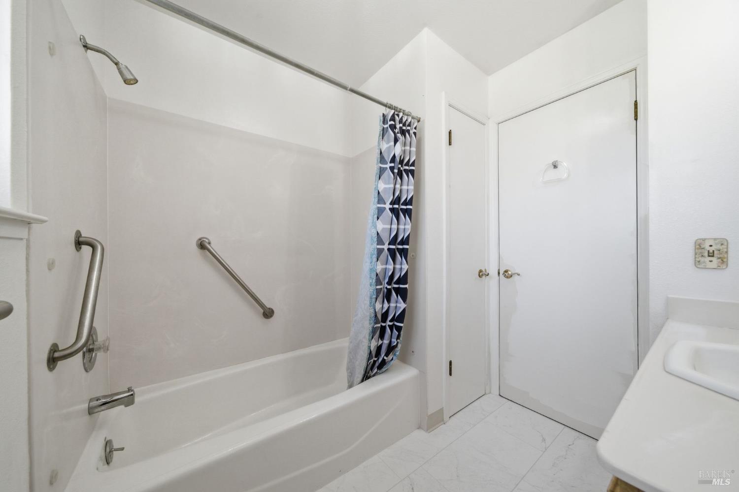 4016-4018 Walker Avenue Santa Rosa CA 95407