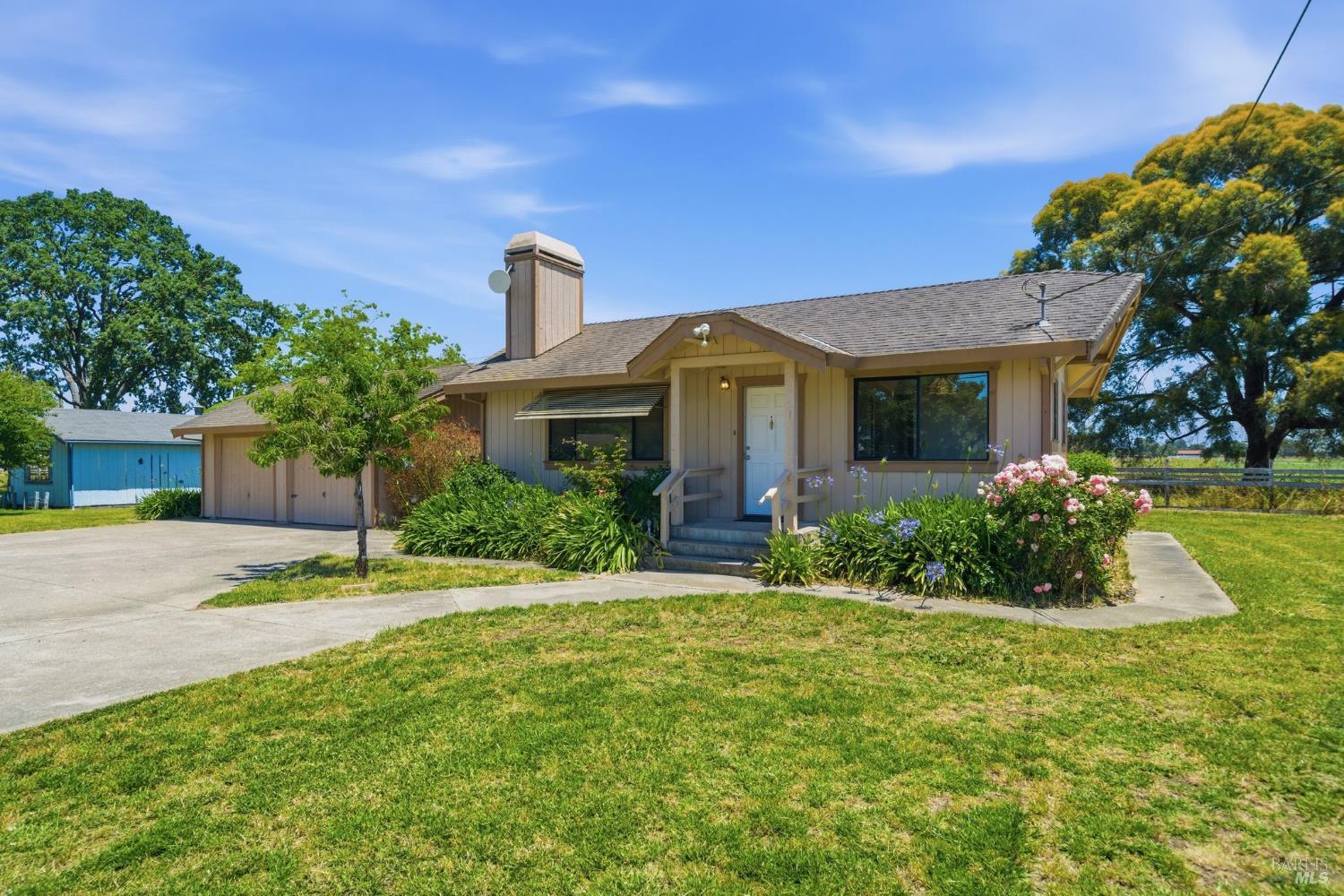 4016-4018 Walker Avenue Santa Rosa CA 95407
