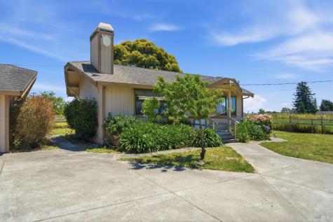 4016-4018 Walker Avenue Santa Rosa CA 95407