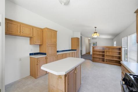 4016-4018 Walker Avenue Santa Rosa CA 95407