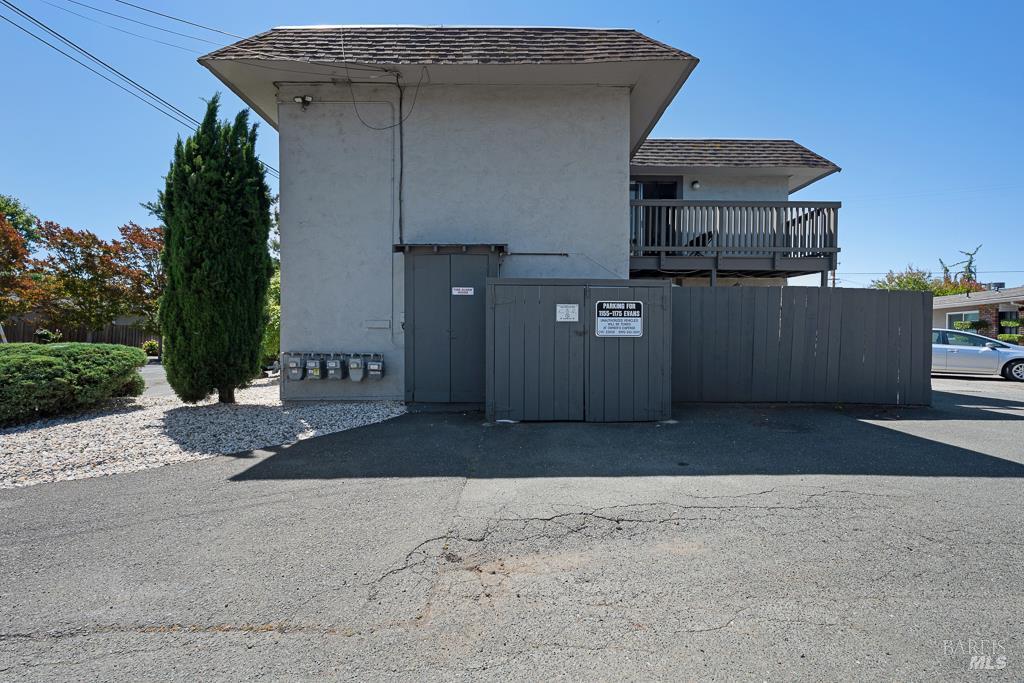 1155-1175 Evans Drive Santa Rosa CA 95405