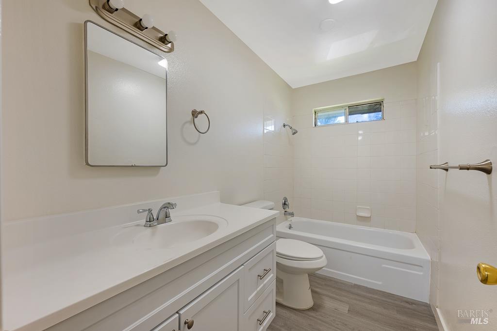 1155-1175 Evans Drive Santa Rosa CA 95405