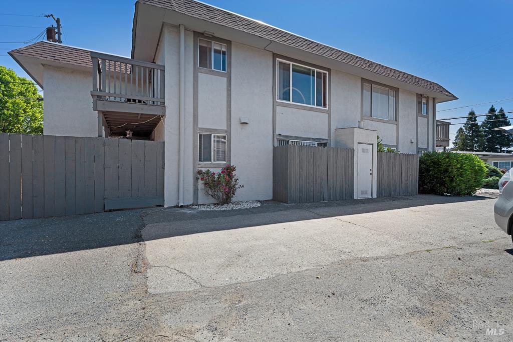 1155-1175 Evans Drive Santa Rosa CA 95405