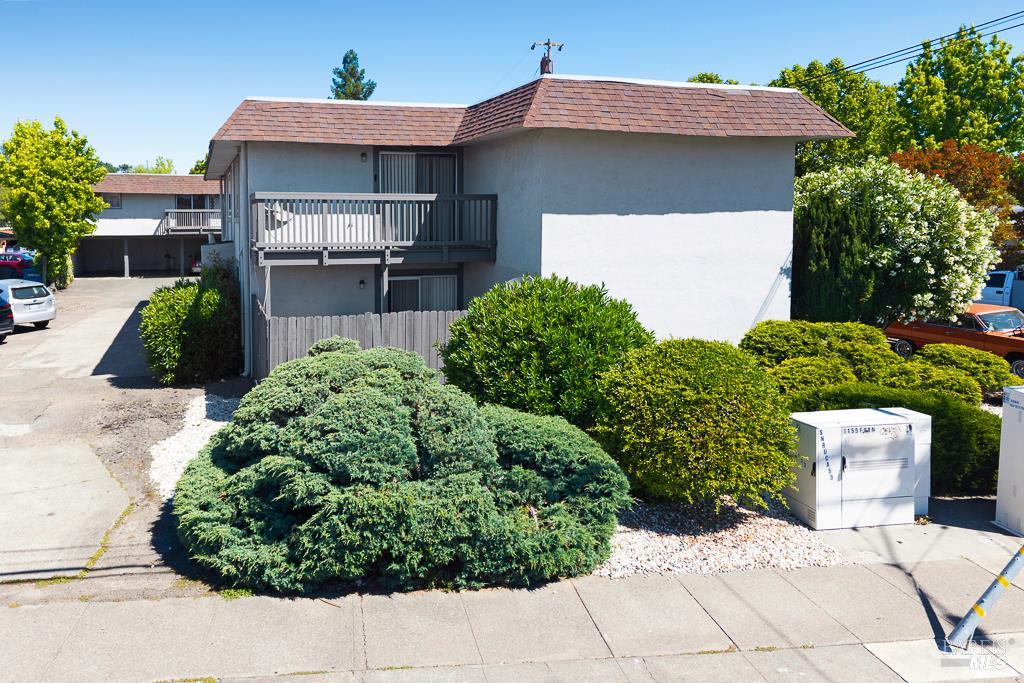 1155-1175 Evans Drive Santa Rosa CA 95405